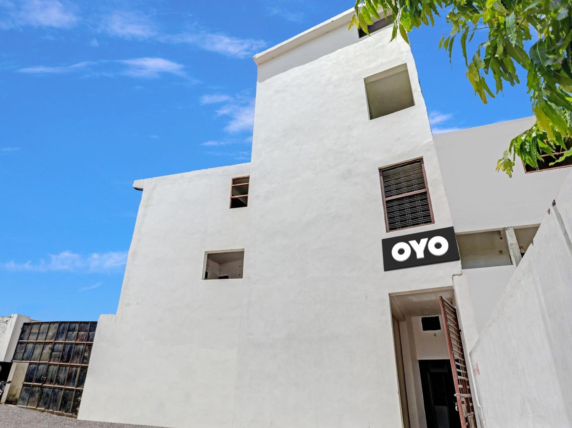 Super Hotel O Easy Stay Inn Lucknow Extérieur photo